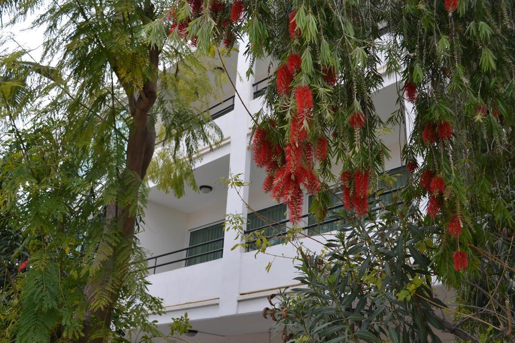 Marianna Hotel Apartments Limassol Exterior foto