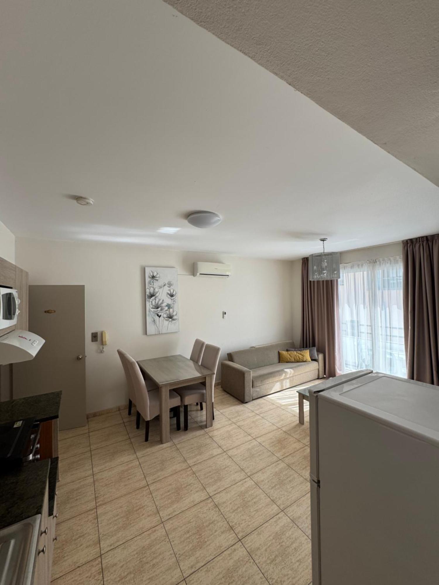 Marianna Hotel Apartments Limassol Exterior foto