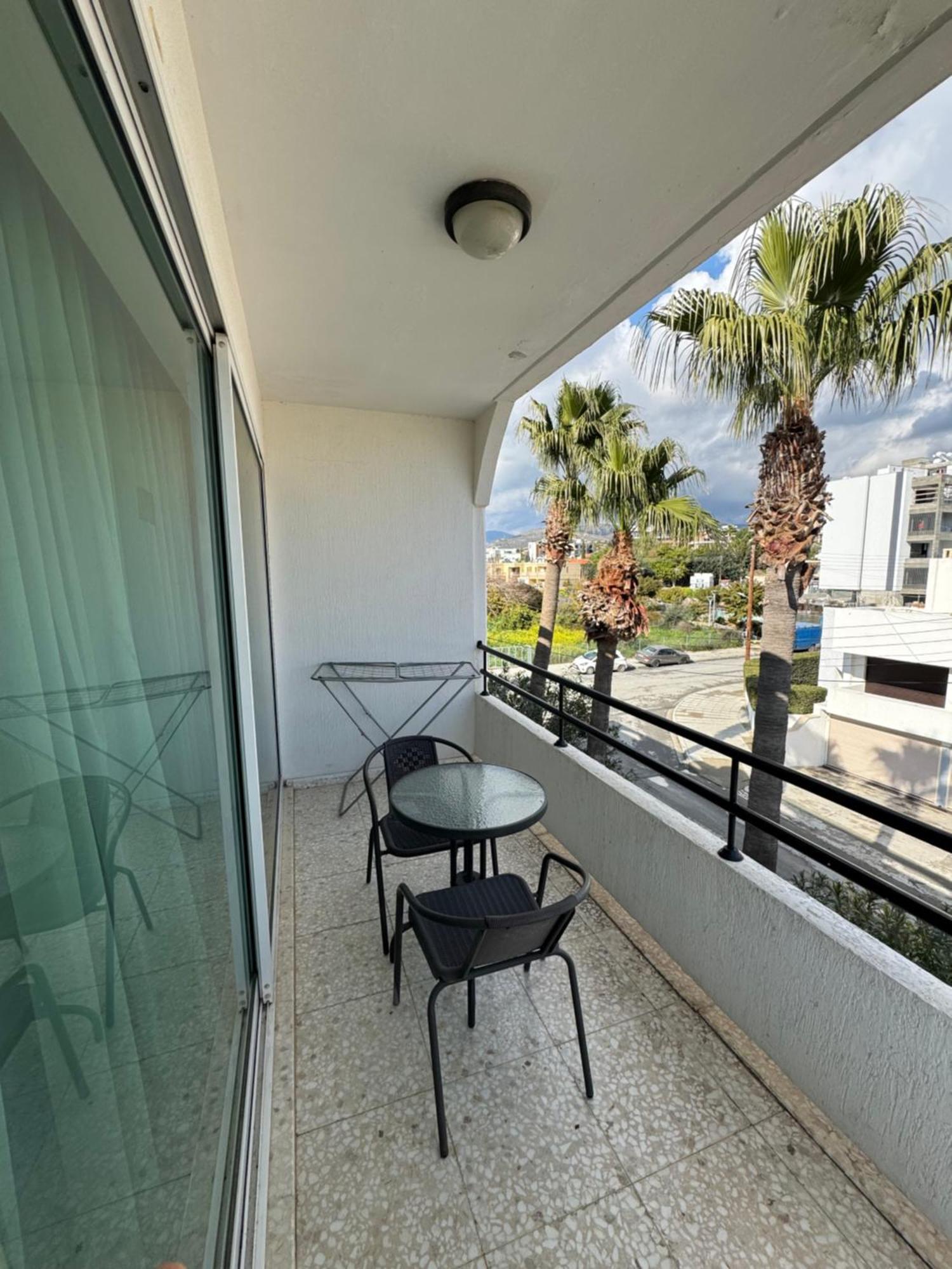 Marianna Hotel Apartments Limassol Exterior foto