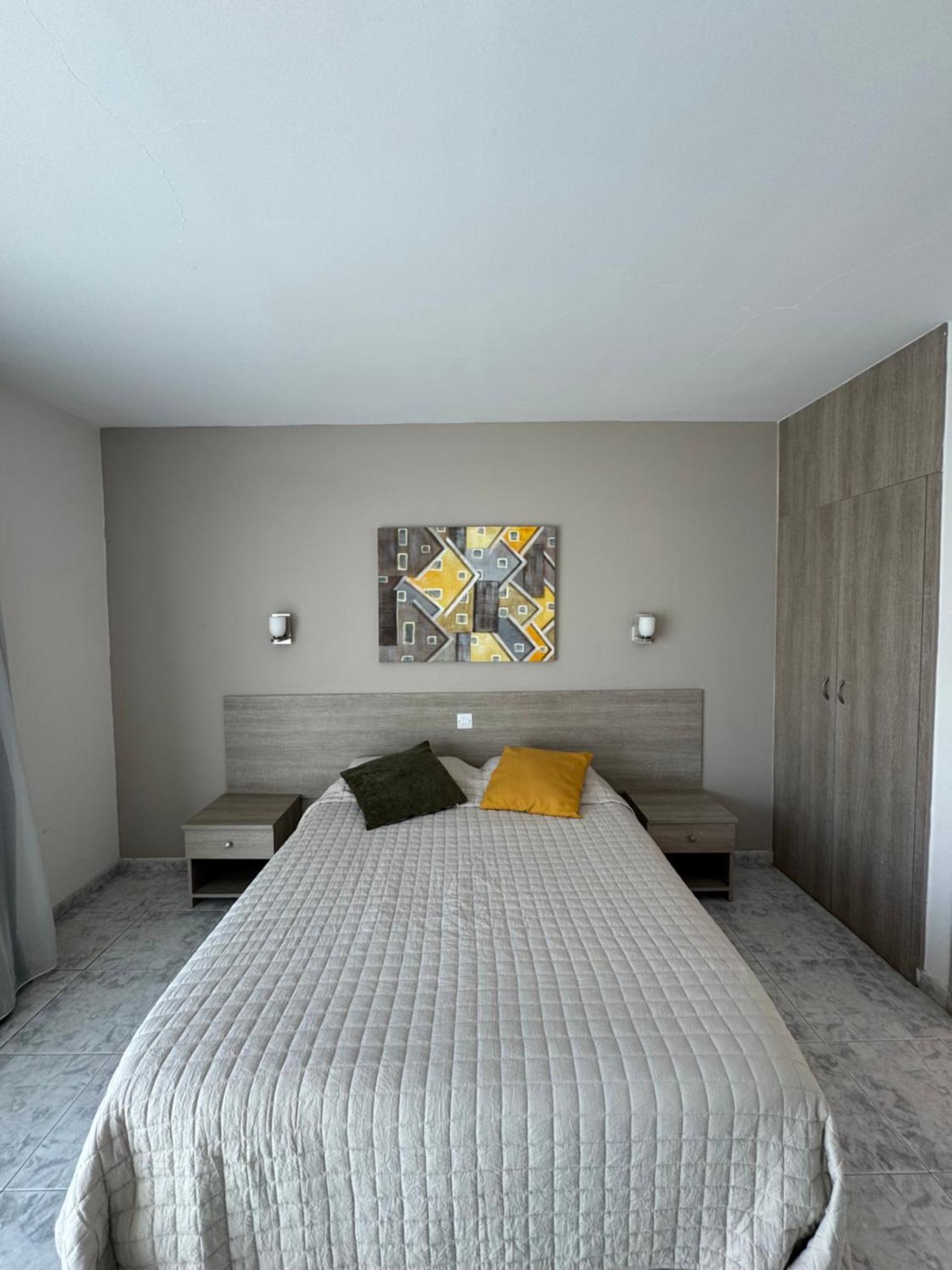 Marianna Hotel Apartments Limassol Exterior foto