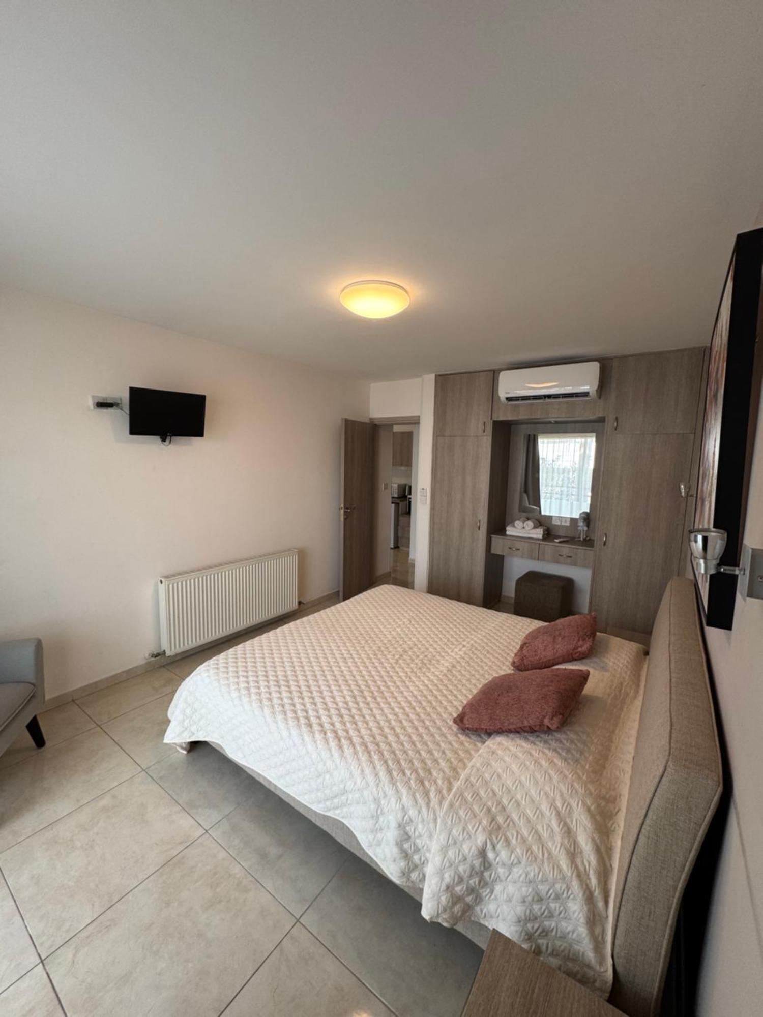 Marianna Hotel Apartments Limassol Exterior foto